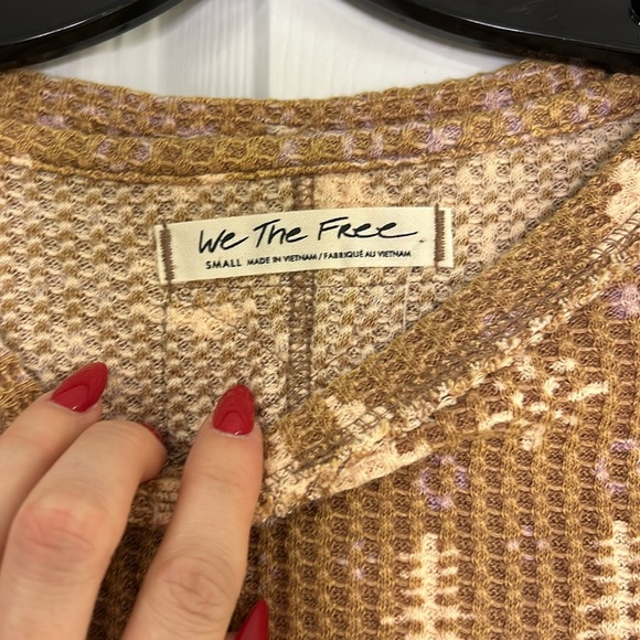 Free People Pretty Little Thermal - Picture 2 of 4